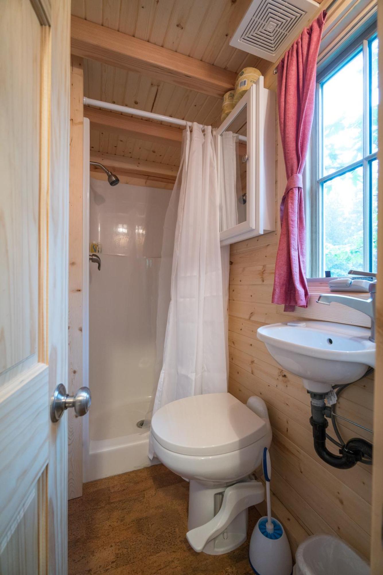Mt Hood Tiny House Village Welches Eksteriør billede