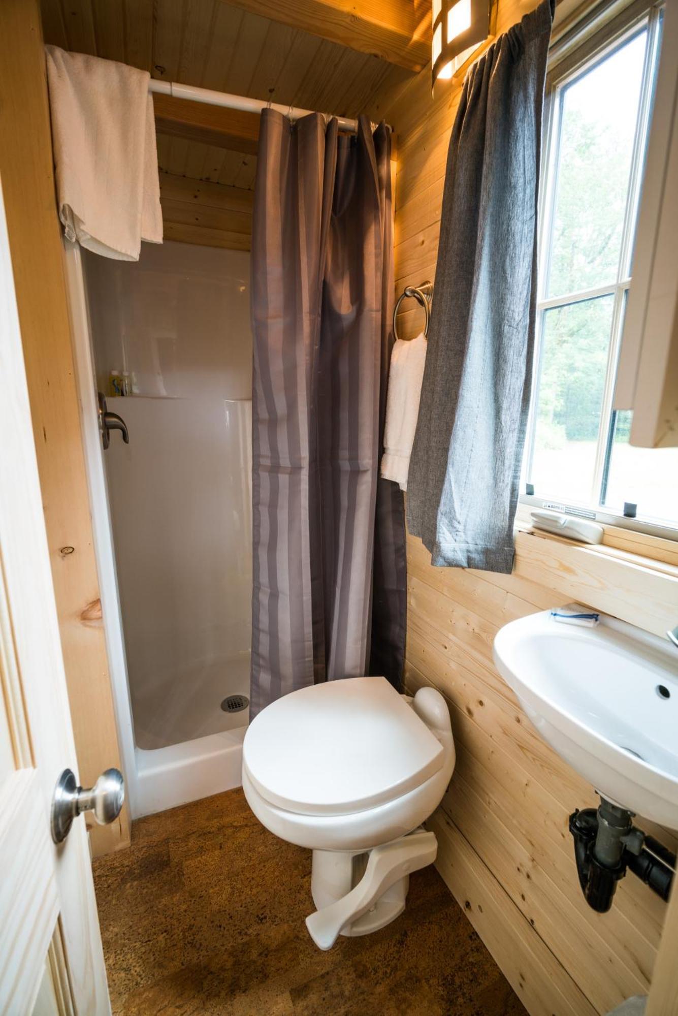 Mt Hood Tiny House Village Welches Eksteriør billede